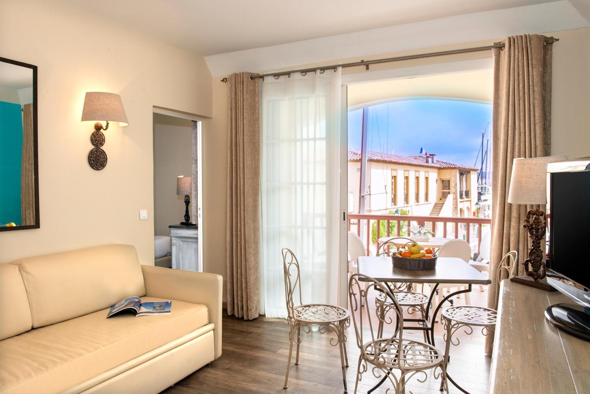 Le Suffren Hôtel Grimaud Exterior foto