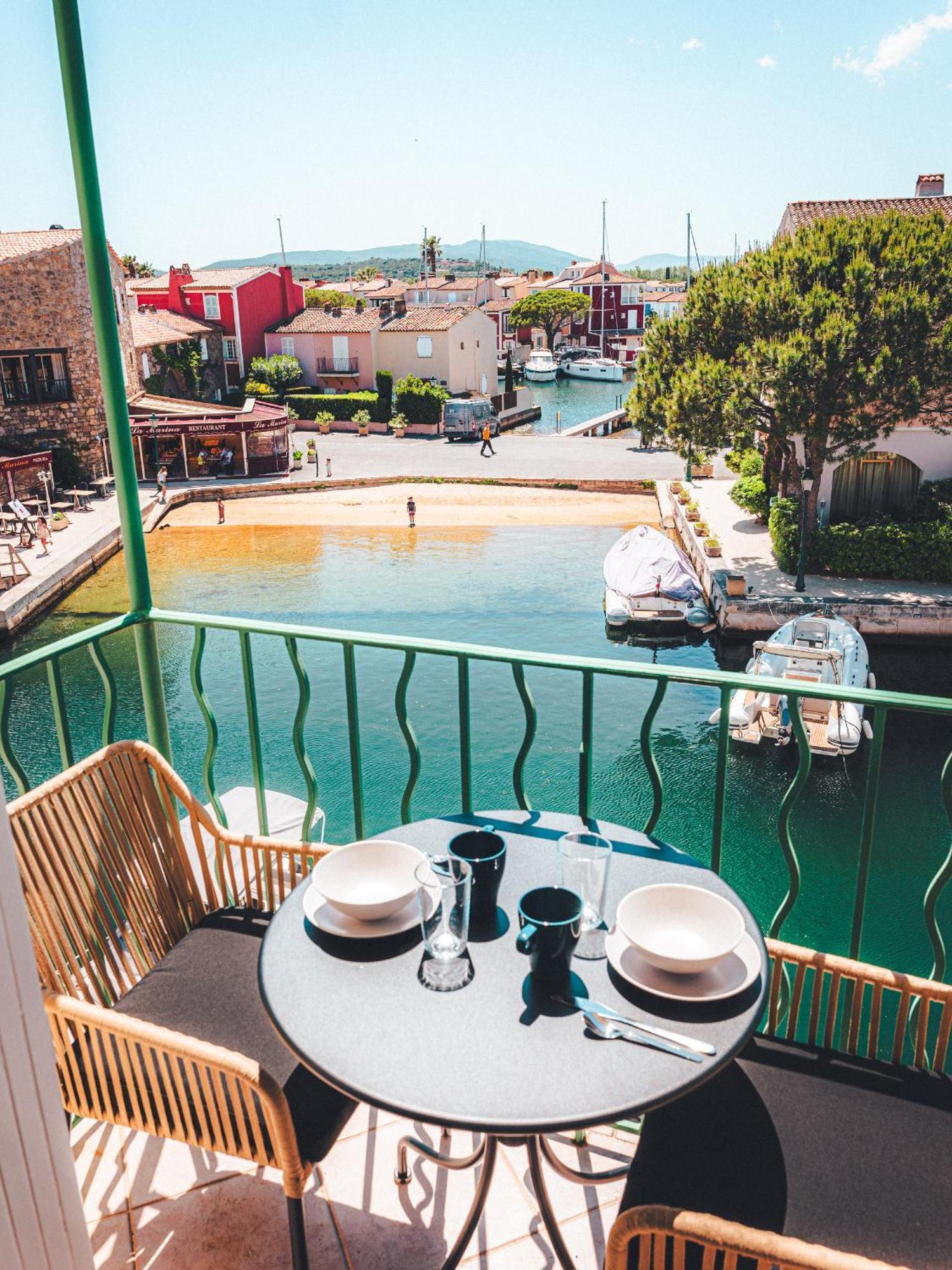 Le Suffren Hôtel Grimaud Exterior foto